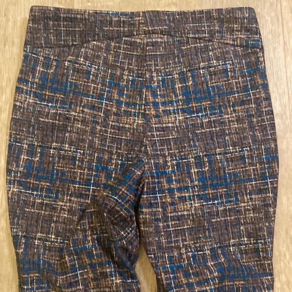 NWT- Studio by Torrid silky plaid pants - Picture 12 of 12